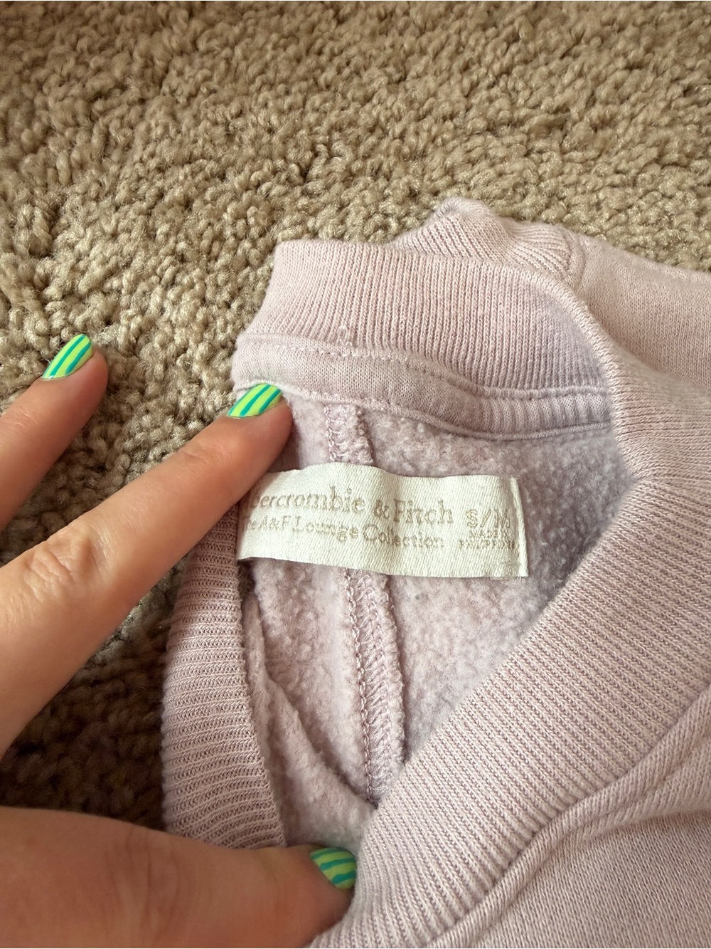 Abercrombie & Fitch Pale Blush Lounge Sweatset - Picture 3 of 3